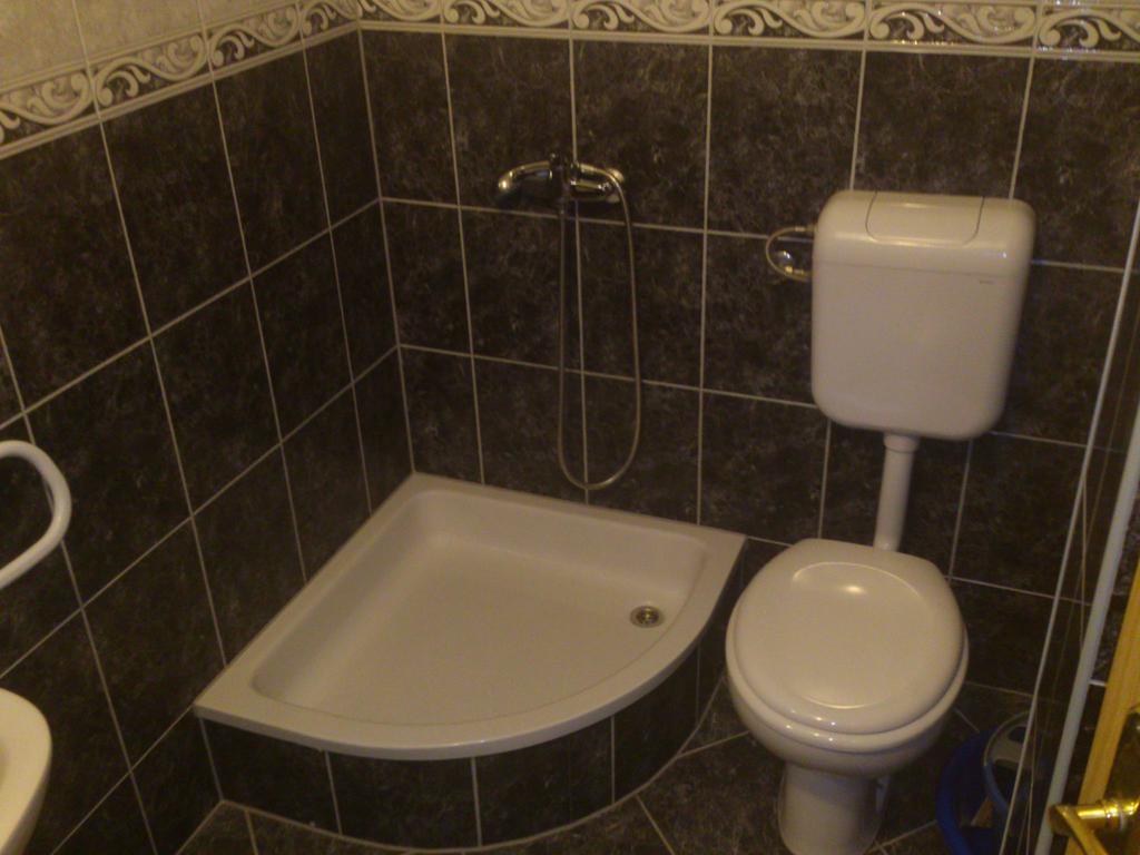 Brig Apartments Živogošće Eksteriør billede