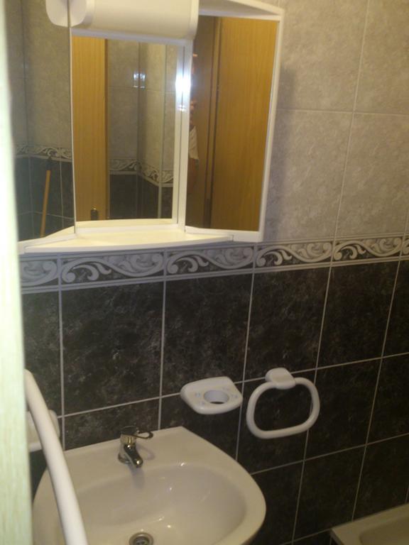 Brig Apartments Živogošće Eksteriør billede