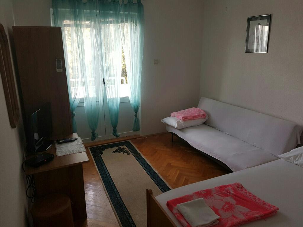 Brig Apartments Živogošće Eksteriør billede